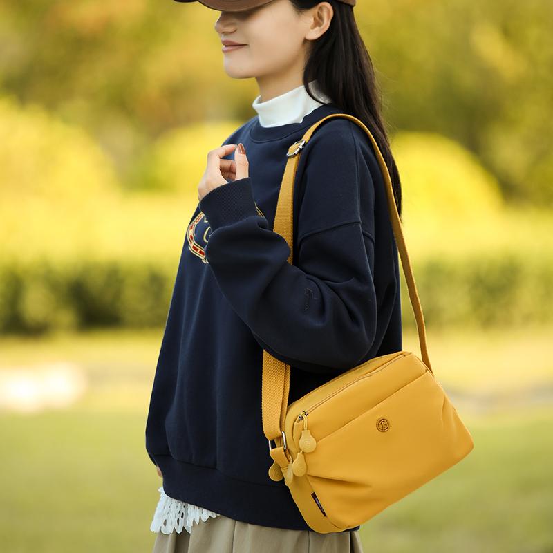 Women's Bag Crossbody Bag Water-repellent Nylon Shoulder Bag