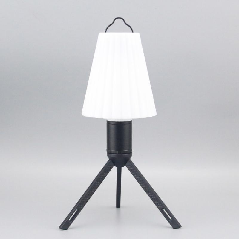 Portable Outdoor Lantern Holder Camping Light Tripod Stand Desktop Tripod LED Light Stand for Camera Camping Lantern