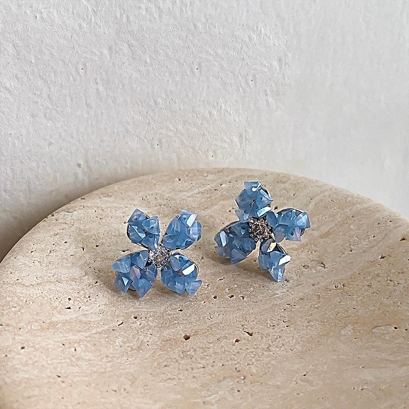 

Роскошные серьги-цветы с синими кристаллами для женщин — модный стиль 2023 года