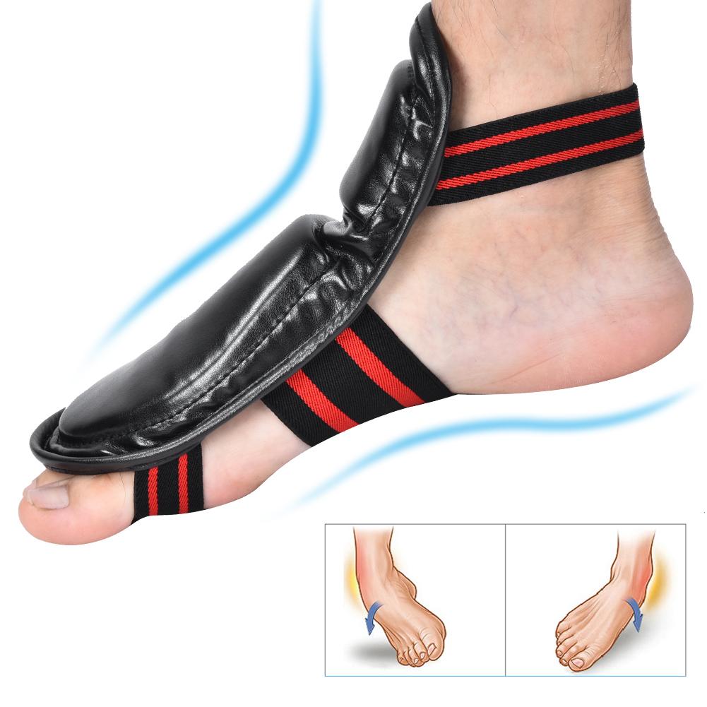EVA Pad Instep Guards Foot Guard Protector for Sanda Boxing MMA Muay Thai(black)