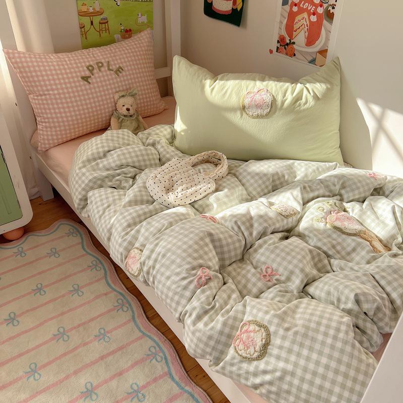2026 New Student Single Bed Three-Piece Set: Cute and Cool Towel Collection