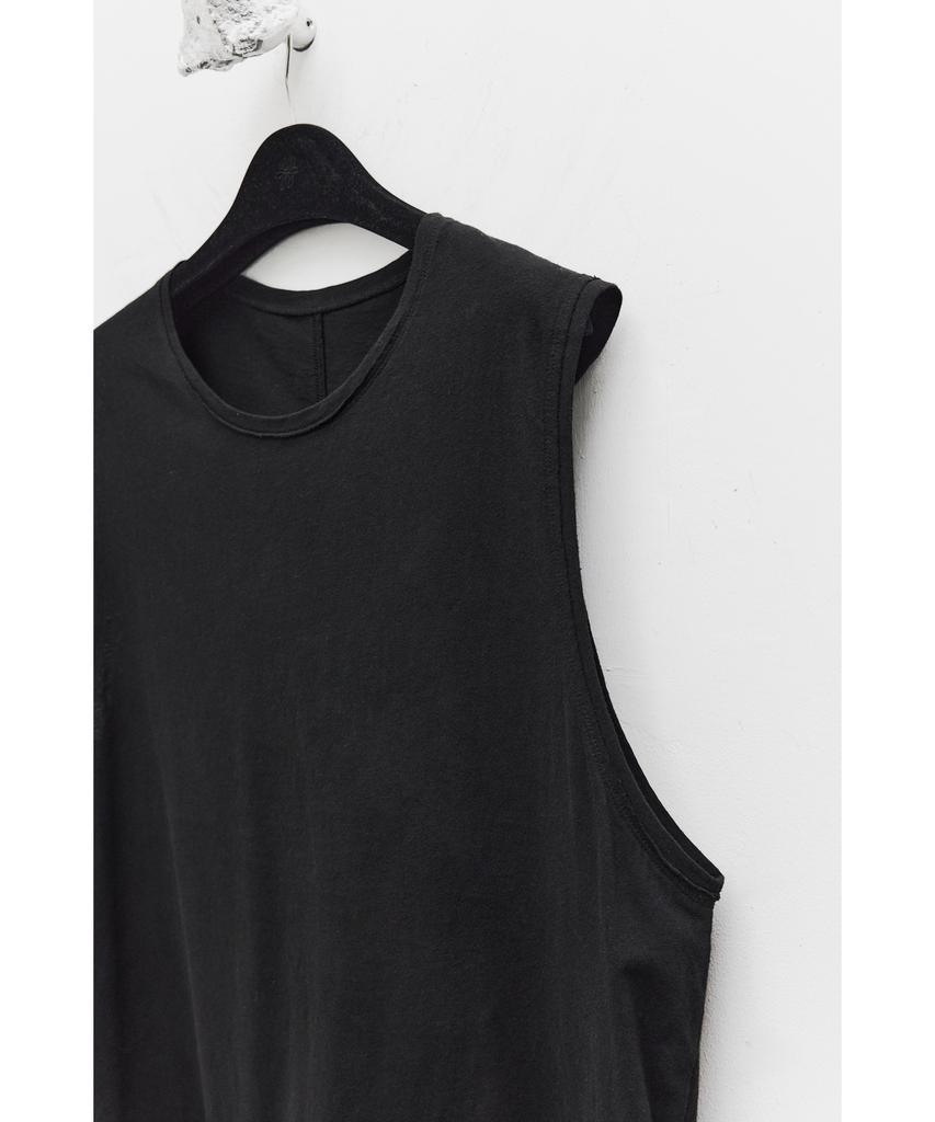 YOUTH Cut-Off Slit Sleeveless - Black