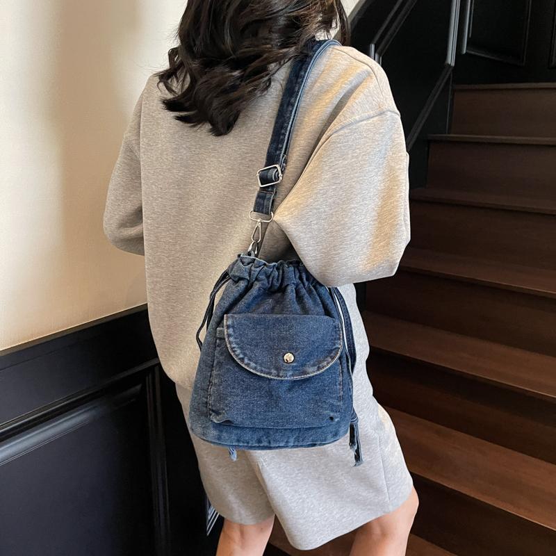 Women's Large Capacity Denim Crossbody Bag Class Commuter Shoulder Bag