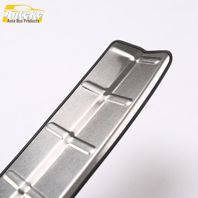 Kodiak 17 Rear Guard Tailgate Decorative Trunk Protector Sticker