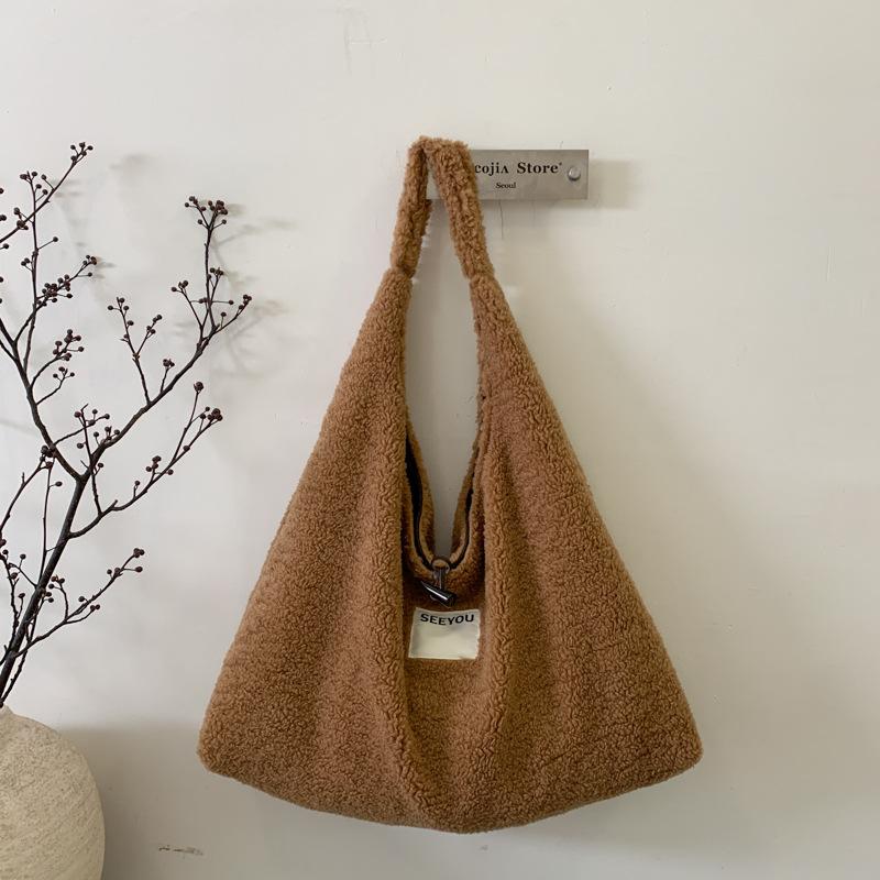 

Korean version of fashion tote bag 2025 new canvas women s bag letter contrasting color shoulder bag large capacity canvas messenger bag