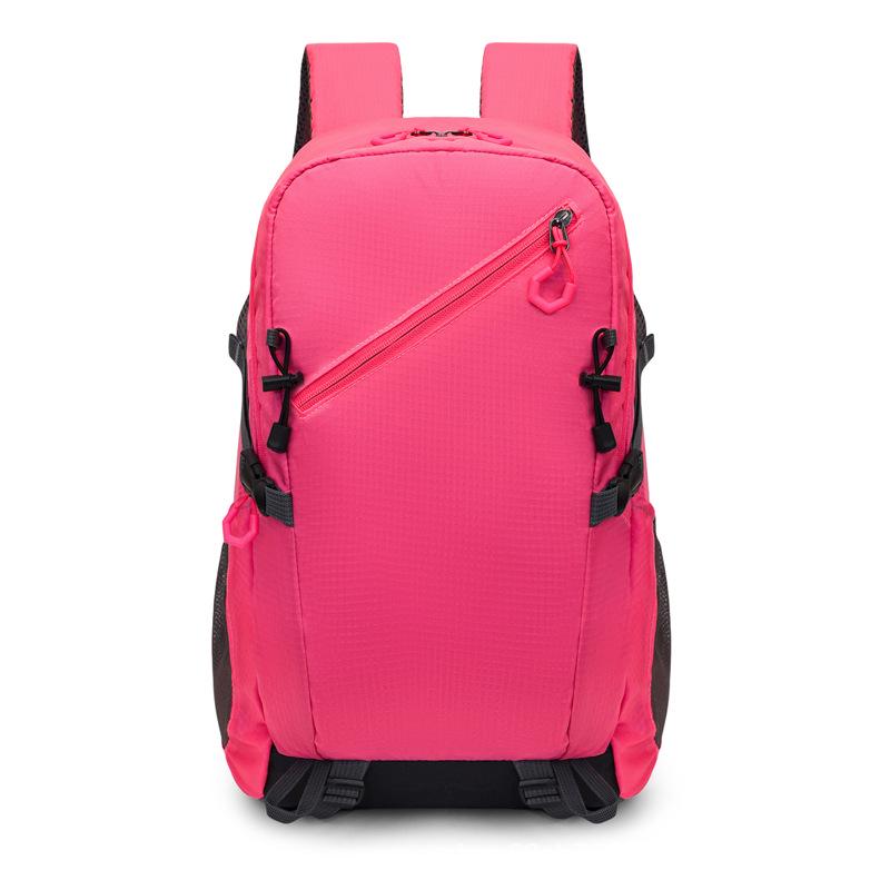 Spine Protection Large Capacity Outdoor Backpack - Fashionable, Breathable Travel Bag for Mountaineering