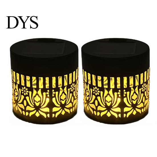 Year-round Outdoor Lighting Decorative Solar Lights Metal Hollow Pattern Step Wall Weather-Resistant Landscape Lamp Waterproof Fence for Garden