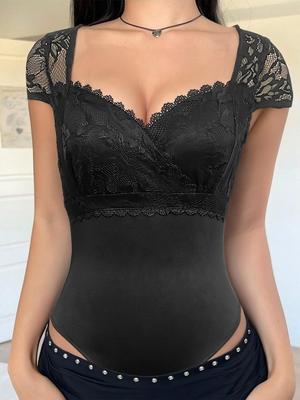 2026 Frühling/Sommer Sexy Spitzen-Bodysuit: Hochwertiger Europäischer & Amerikanischer Slim-Fit Damen-Jumpsuit
