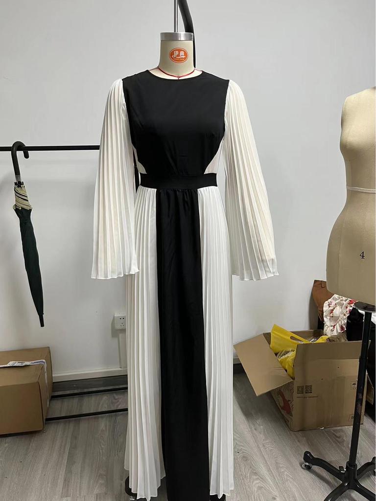 Elegant Black & White Pleated Dress - Round Neck, Loose Long Sleeve