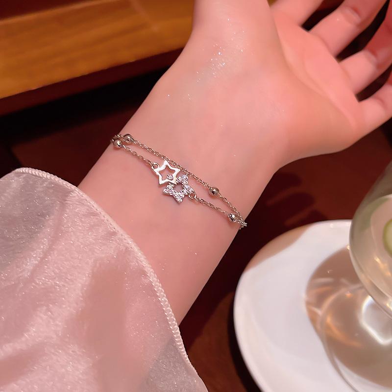 

Korean Style Double Layered Hollow Star Bracelets for Women Girls Sweet Cute Fine Chain Bracelets Daily Wear Jewelry Accessories