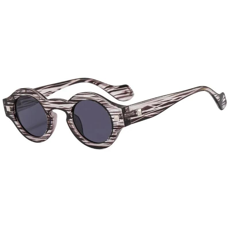 Vintage Rivet Small Round Sunglasses Women Men Metal Hinge Glasses Frame Grey Transparent Shades Outdoor Eyewear