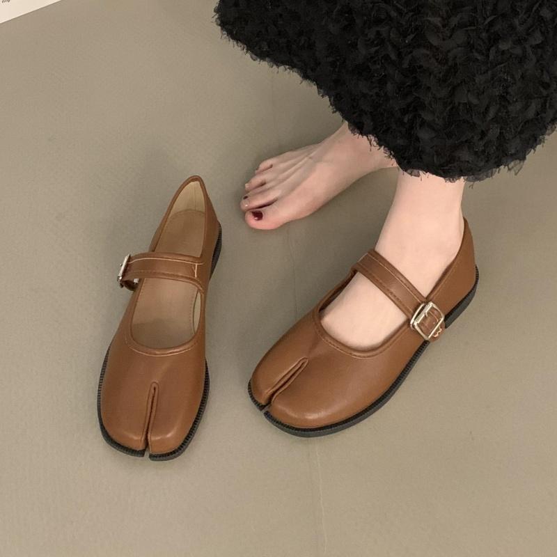 Fashion Bailamos Women Split Toe Shoes Ladies Square Toe Retro Single Shoes Shallow Mouth Flats Mary Jane Sandals Casual Slip On Shoes