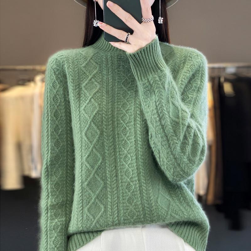 High Neck Pullover Sweater Women's Fall and Winter Loose Thickened Knit Sweater Short Bottoming Shirt