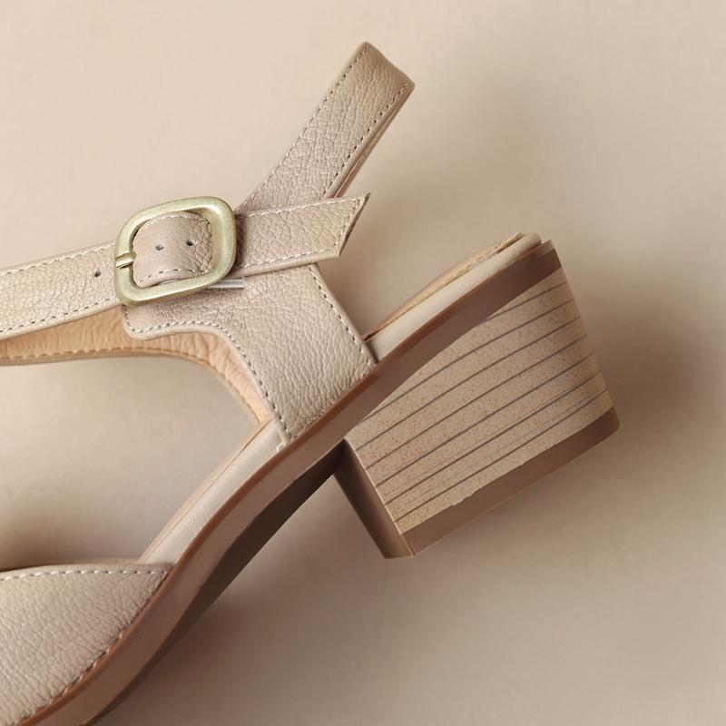 Fashion Women's New Spring/Summer Pointed Breathable Leather Cowhide Bag Heel Large Headed Middle Heel Muller Sandals