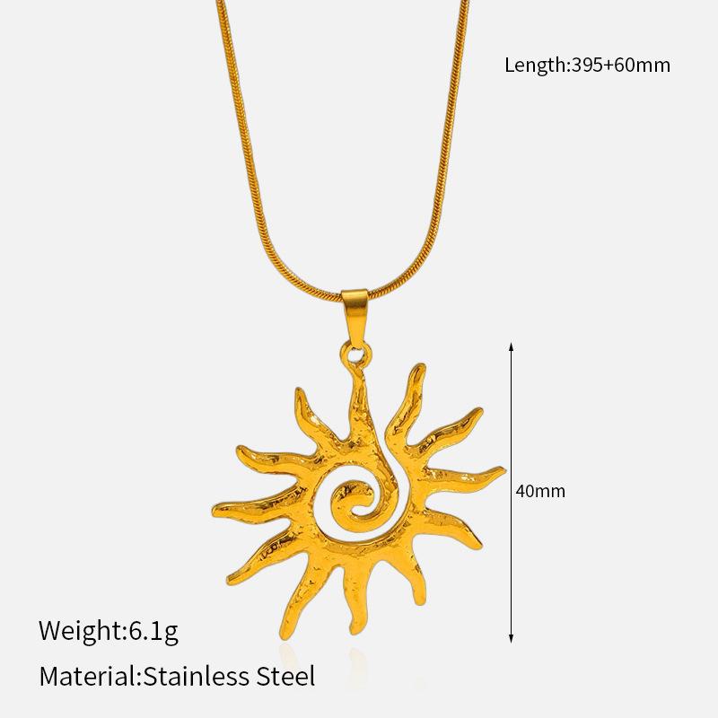 European and American Personalized Sun Pendant Titanium Steel Necklace 18k Gold Collarbone Chain Light Luxury Non-fading Stainless Steel Collarbone