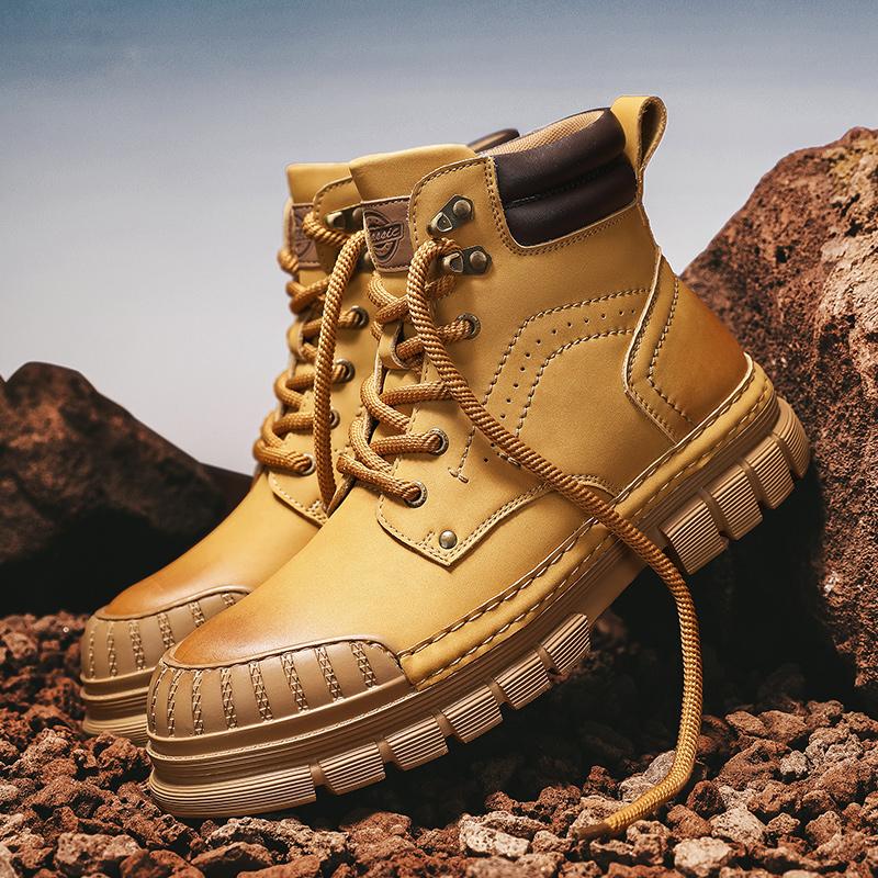 Stivali in Vera Pelle da Uomo Inverno Nuovi Outdoor Abbigliamento da Lavoro Scarpe Stile Britannico Casual High-Top Stivali da Moto Uomo Autunno Inverno