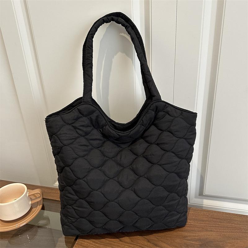 Весна новая корейская версия стеганая тканевая сумка повседневная литературная женская сумка-подмышка модная большая вместимость портативная сумка на плечо