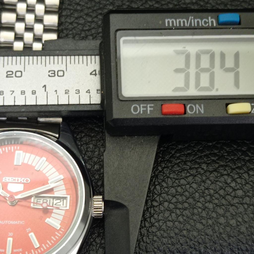 Seiko 5 AUTOMATIC VINTAGE REFURBISHED 6309A JAPAN MENS RED DIAL WATCH A440878-9 Sk-a440878-1