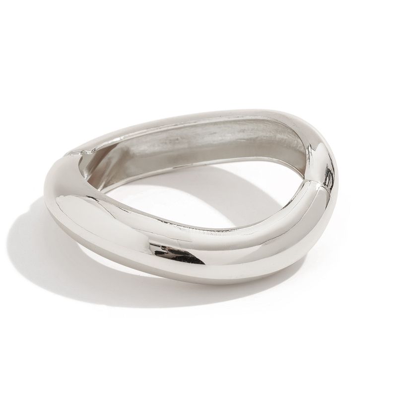 

Asymmetrical Curved Spring Bracelet Female Fashion Fancy Fashion Model Catwalk Show Accessories Hipster Silver