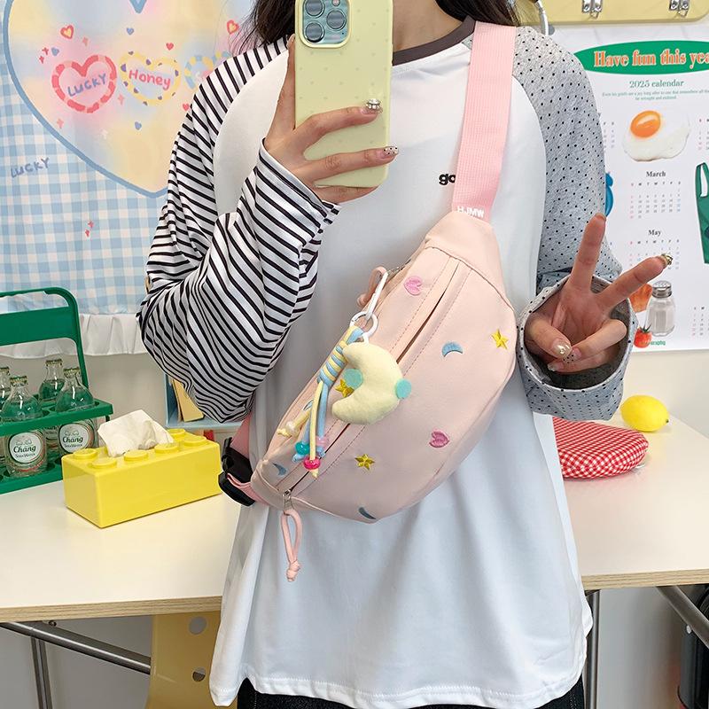 Breast bag women's Japanese cute embroidered fanny pack simple and lightweight shoulder small backpack women's leisure sports student messenger bag