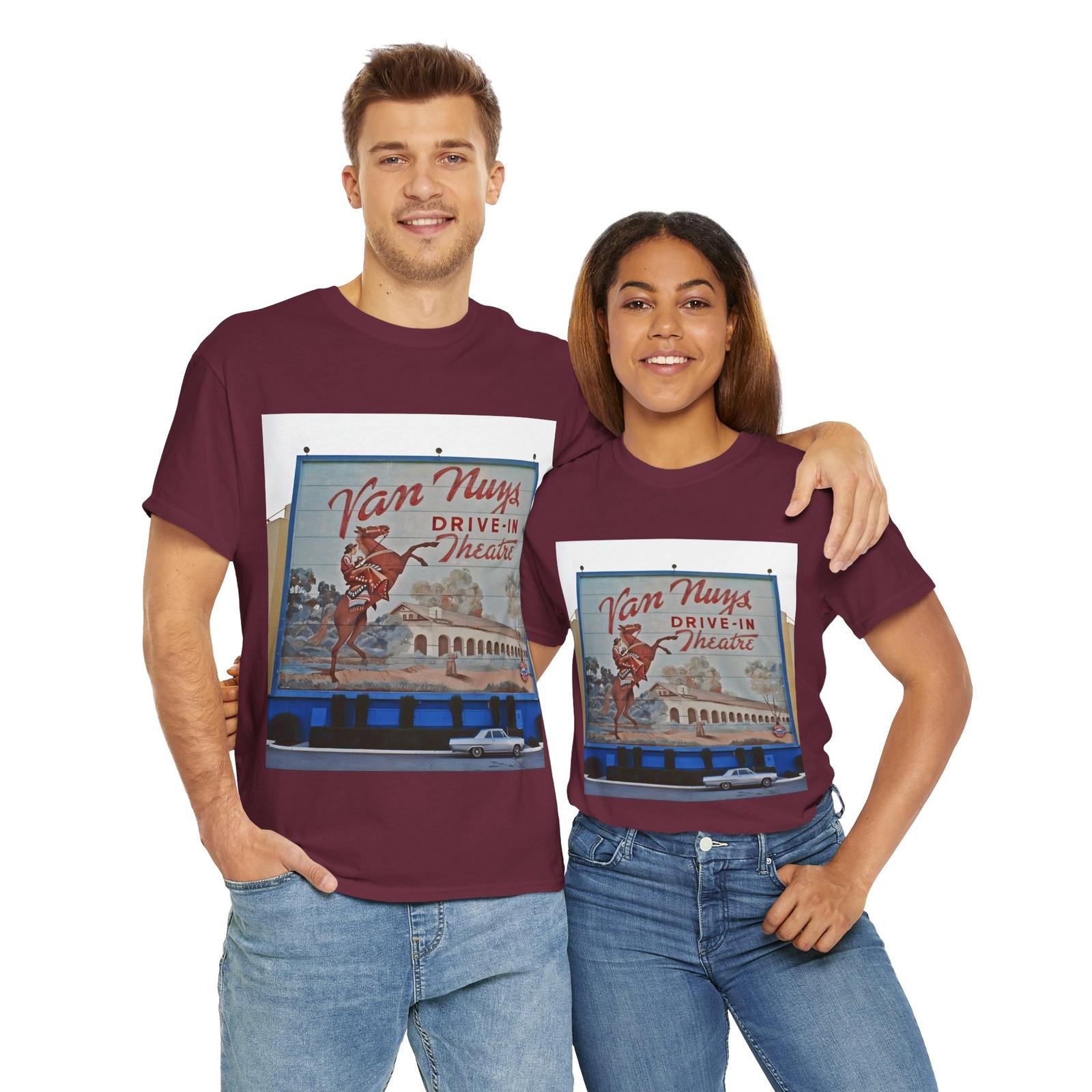 VAN NUYS DRIVE-IN THEATER, VAN NUYS, CALIFORNIA 1970s V2 T-Shirt Mens Womens Tees Top L