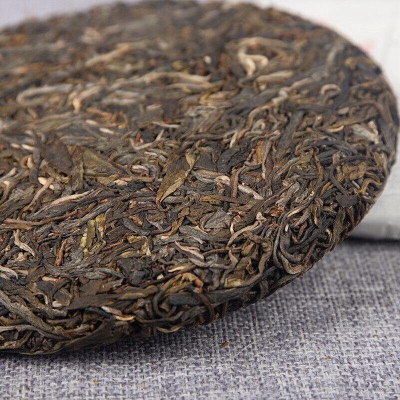 357 гMansong Raw Cake Puerh Raw Tea 2020 Mansong Spring Tea Raw Puerh Yunnan Tea — фото 4