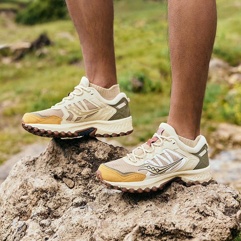 SAUCONY Rutenett Peak Tan Chino Grønn Unisex Sneakers Krem S70814-5