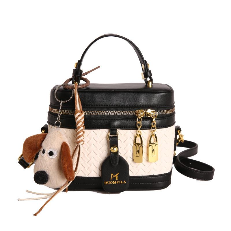 

Women s Bag Is Fashionable Light Luxurious High-quality Handbag Female Work Commuting Temperament All-matching Cross-body 17x9x14