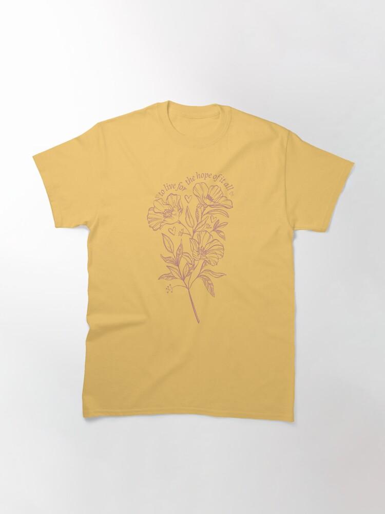 august Classic T-Shirt