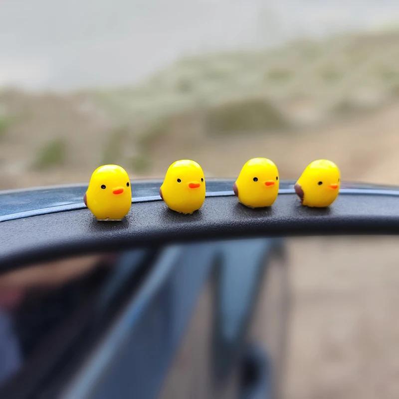4/5/9pcs/set Cute Mini Chicken Car Ornaments, Car Center Console, Rearview Mirror Decoration, Car Dashboard Decoration