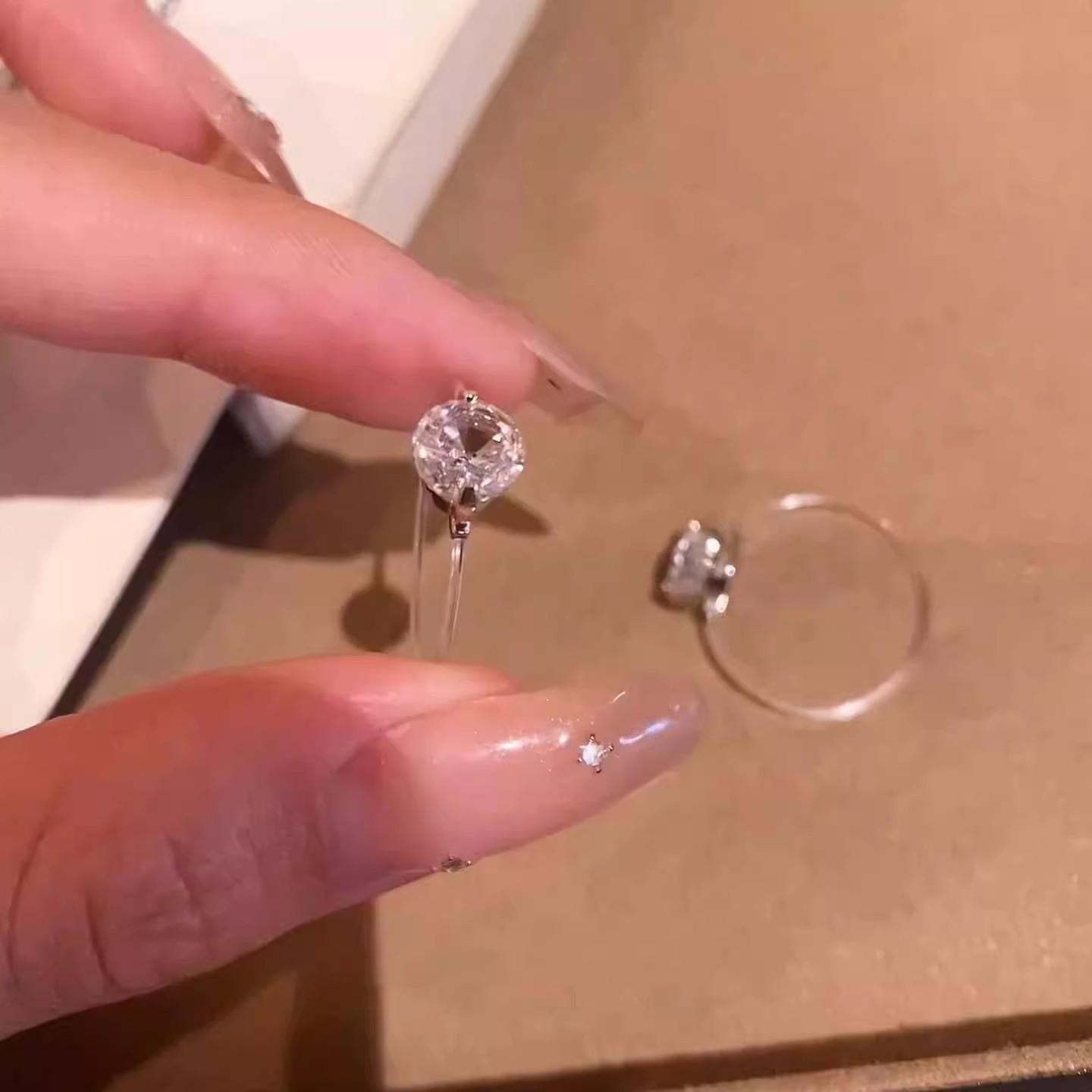 

Transparent Fishing Line Moissanite Ring for Women S925 Silver Simple Elastic Index Finger Ring White Diamond Ring Wedding Gift 8