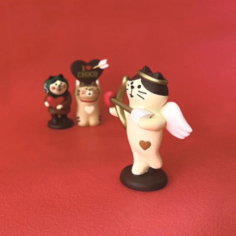 Cartoon Chocolate Bakery Series Resin Miniatures Home Accessories Kawaii Cupid Cat Figurines Japan Style for Valentine Gifts