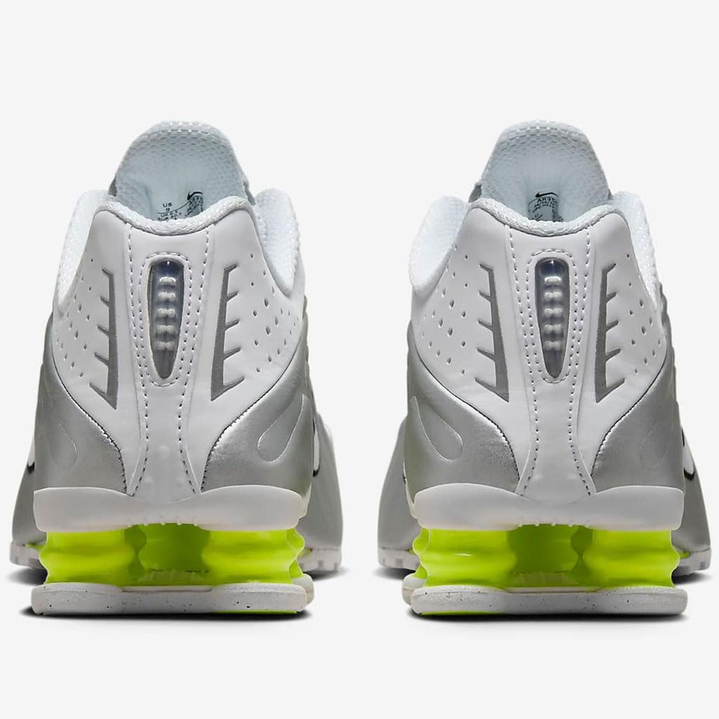 Nike Shox R4 W Shox R4 Size White/Metallic Silver/Volt/White AR3565-102 22.5cm
