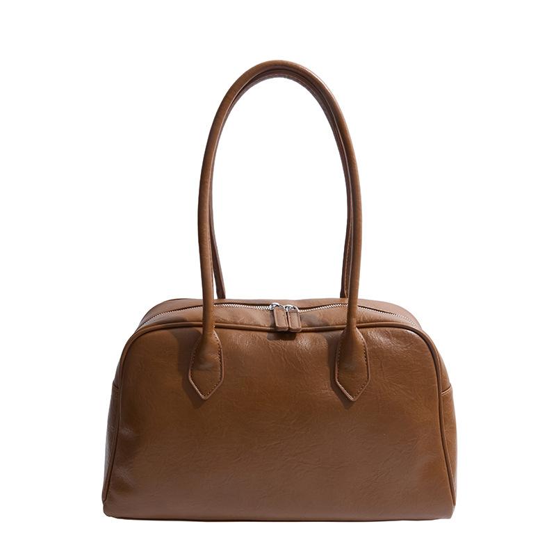 

Ретро сумка через плечо женская осень и зима новая трендовая модная простая сумка подмышку большая вместимость сумка-боулинг коричневый