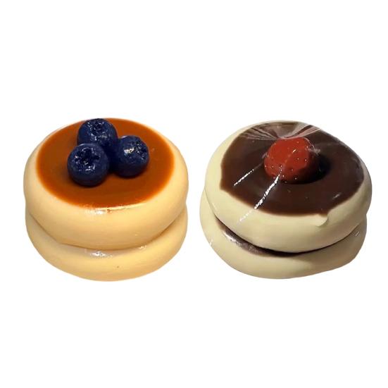Stress Relief Souffle Squeeze Toy Slow Rising Blueberry Strawberry Cake Sensory Toy Portable Kids Adults Simulated Food Pinch Fidget Toy