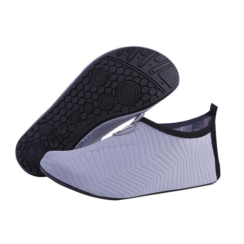Beach shoes men's and women's outdoor diving shoes quick-drying swimming Shuoxi shoes non-slip barefoot skin shoes rafting yoga shoes and socks
