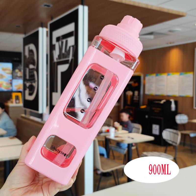 

Portable 900ml Plastic Water Bottle Cartoon Sealing Straw Drinking Lightweight красный