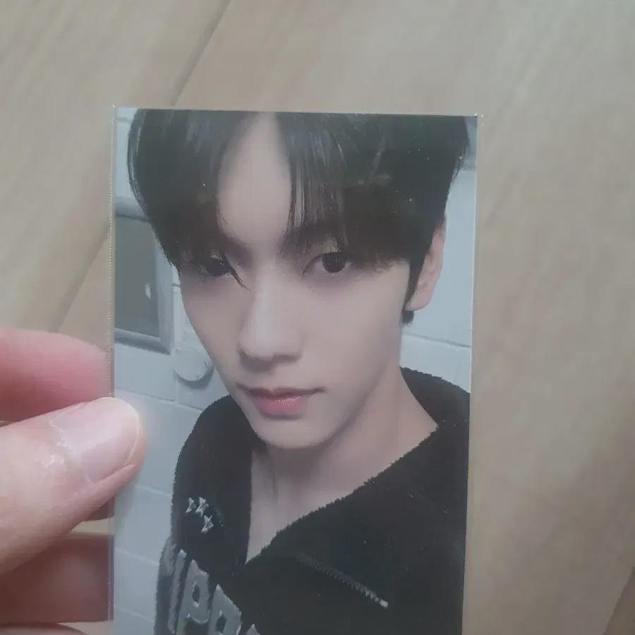 

Поп-ап магазин Tomorrow X Together Фотокарточка 50 000 вон