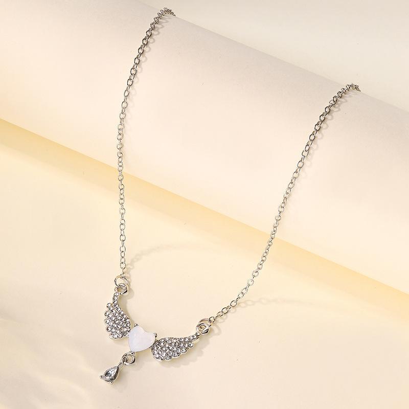 Elegant & Sexy Angel Wing Pendant Necklace , Party Accessory|Sleek Necklace|Chic Pendant Design