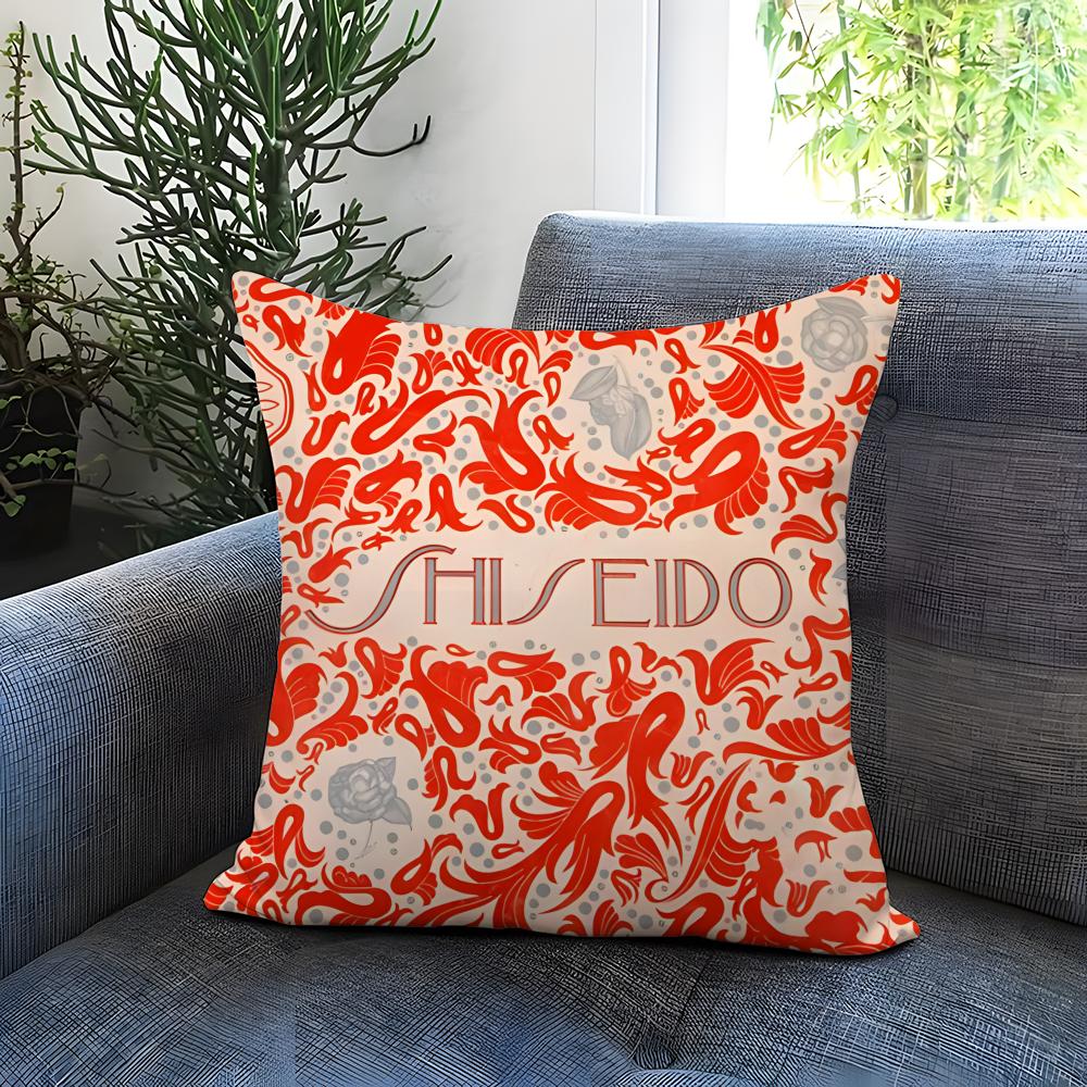 

VVVioletS EvergardenS Cushion Cover Comfortable Reversible Pillow Cover Ideal for Car Sofa Bedroom & Beyond 30cmx30cm