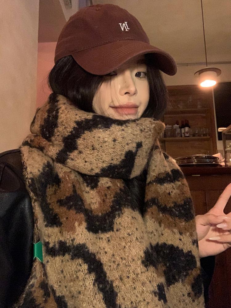 Women Winter Knitted Scarf Headscarf Ladies Men Casual Leopard Print Warm Scarve Mujer Male Foulard Soft Wrap Shawl New Unisex