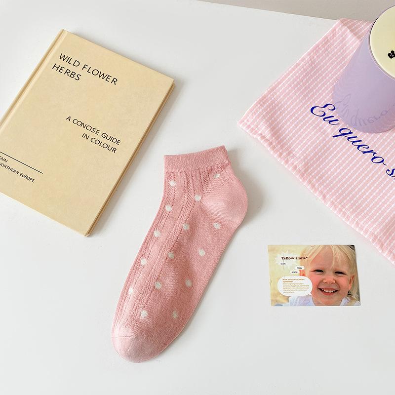 Chaussettes courtes pour femmes pour le printemps et l'été, Maille ultra-fine, Perforées, Respirantes et Mignonnes Chaussettes courtes en coton à motifs de dessins animés, Socquettes