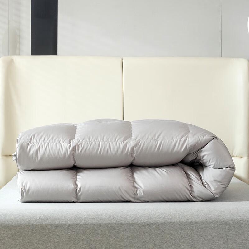 Yiman Luxury Impression Blended Quilt