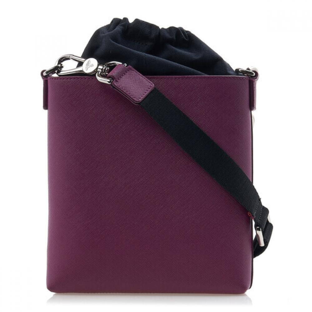 Vivienne WeStwood Women S Saffiano drawString croSSbody Bag 52040037 L001n J401