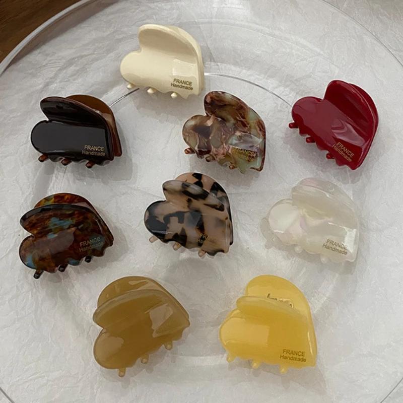 3.5cm Small Hairclaw Acetate Hair Crabs for Girls Cute Heart Shaped Hairclips for Women and Children Hair Accessories
