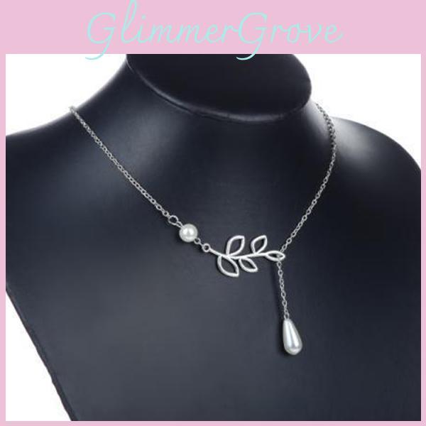 Elegant Pearl Drop Leaf Necklace In Alloy For Fashionable Women And Trendy Styles
