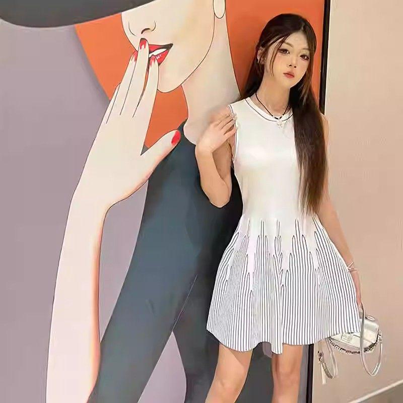 Minimalist Striped Sleeveless Knit Midi Dress with Waist-Cinching Design for Women