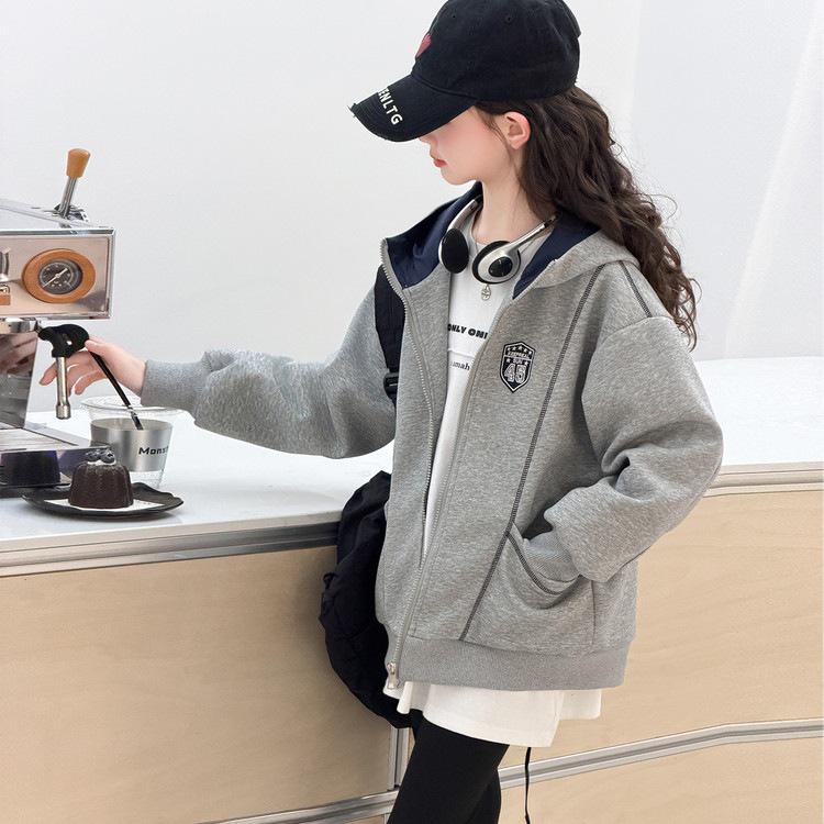 Girls' Grey Embroidered Badge Hooded Zipper Sweatshirt - Spring/Autumn Casual Loose Fit Jacket