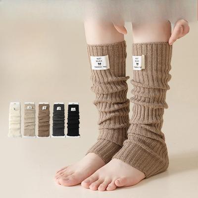 Kadın İlkbahar ve Sonbahar Moda Yeni Örme Bacak Isıtıcısı Baldır Yığın Çoraplar