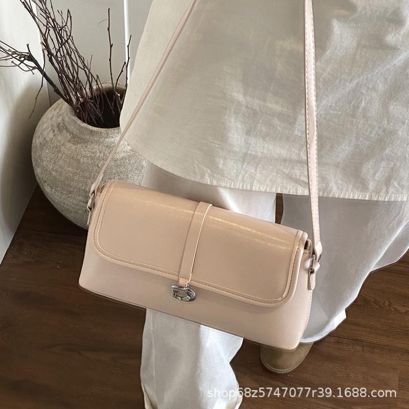 Simple and Textured Versatile Shoulder Bag Women's 2025 New Fashion and High-end Commuter Bag Women's Niche Underarm Bag